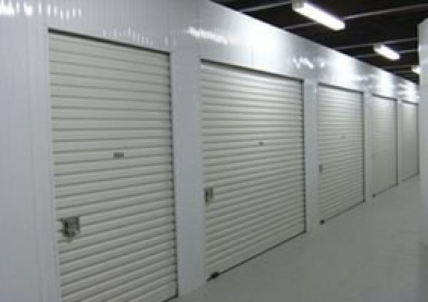 RollADoorS1MiniWarehouse-gallery1